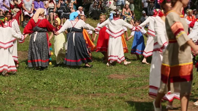 How to celebrate Ivan Kupala Night in Russia - Learn Russian Language